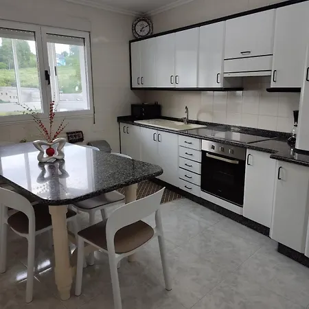 Vacacional Meira (Lugo)