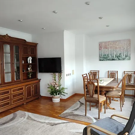 Vacacional Lägenhet Meira (Lugo)